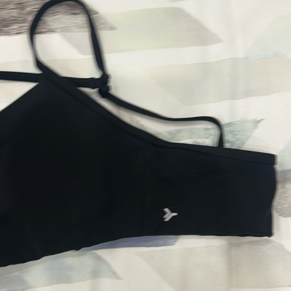 V neck sports bra - Picture 8 of 8